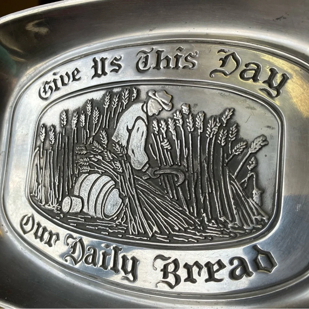 Vintage 'Our Daily Bread' Decorative Bread Tray - Pewter Tone - Picture 2 of 3
